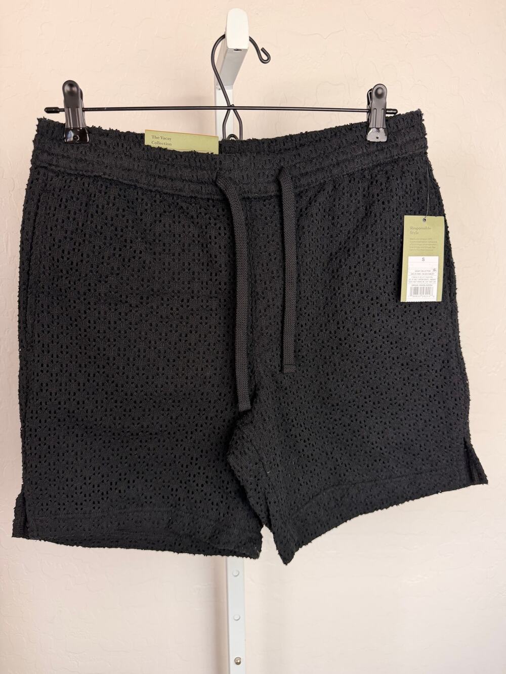 Goodfellow & Co The Vacay Pull On Shorts Mens Small Black Textured 7” Inseam NWT